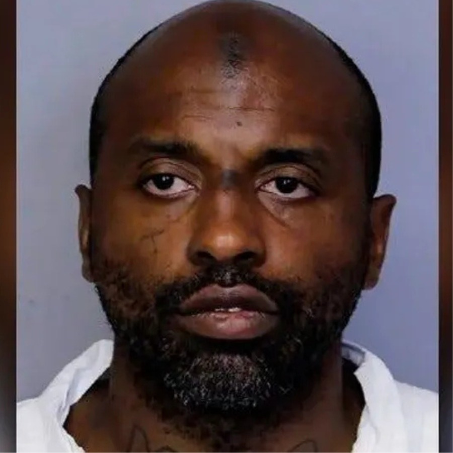 Prosecutors pull together witnesses they say link murders to suspected serial killer Keith Gibson episode artwork