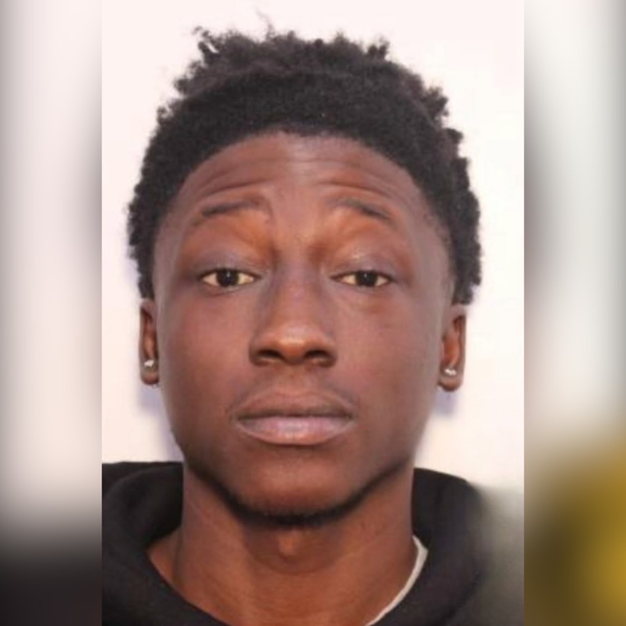 Man arrested for pulling knife, robbing Facebook Marketplace seller during exchange episode artwork