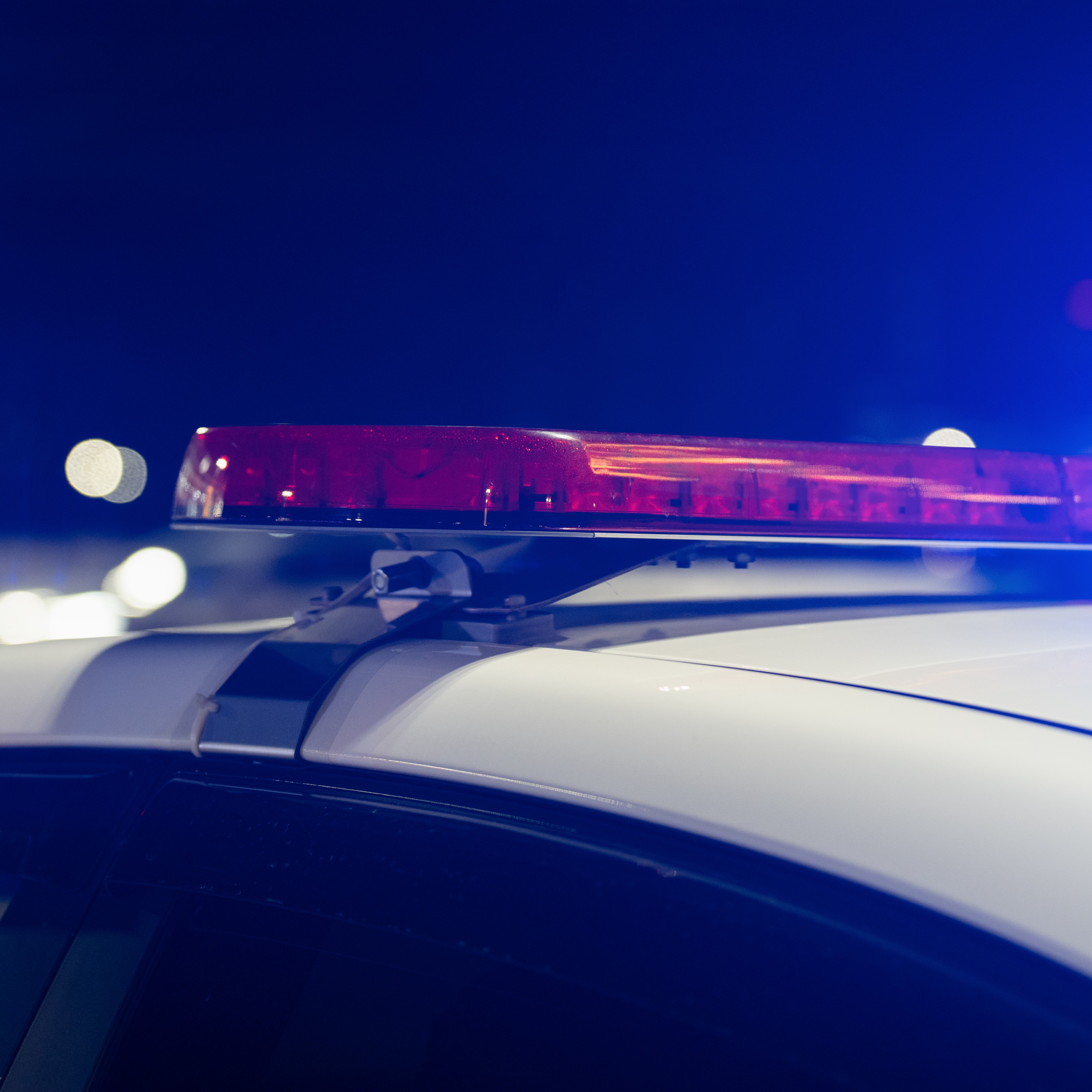 Gunman sought after 3 shot during fight in North Philadelphia, police say episode artwork