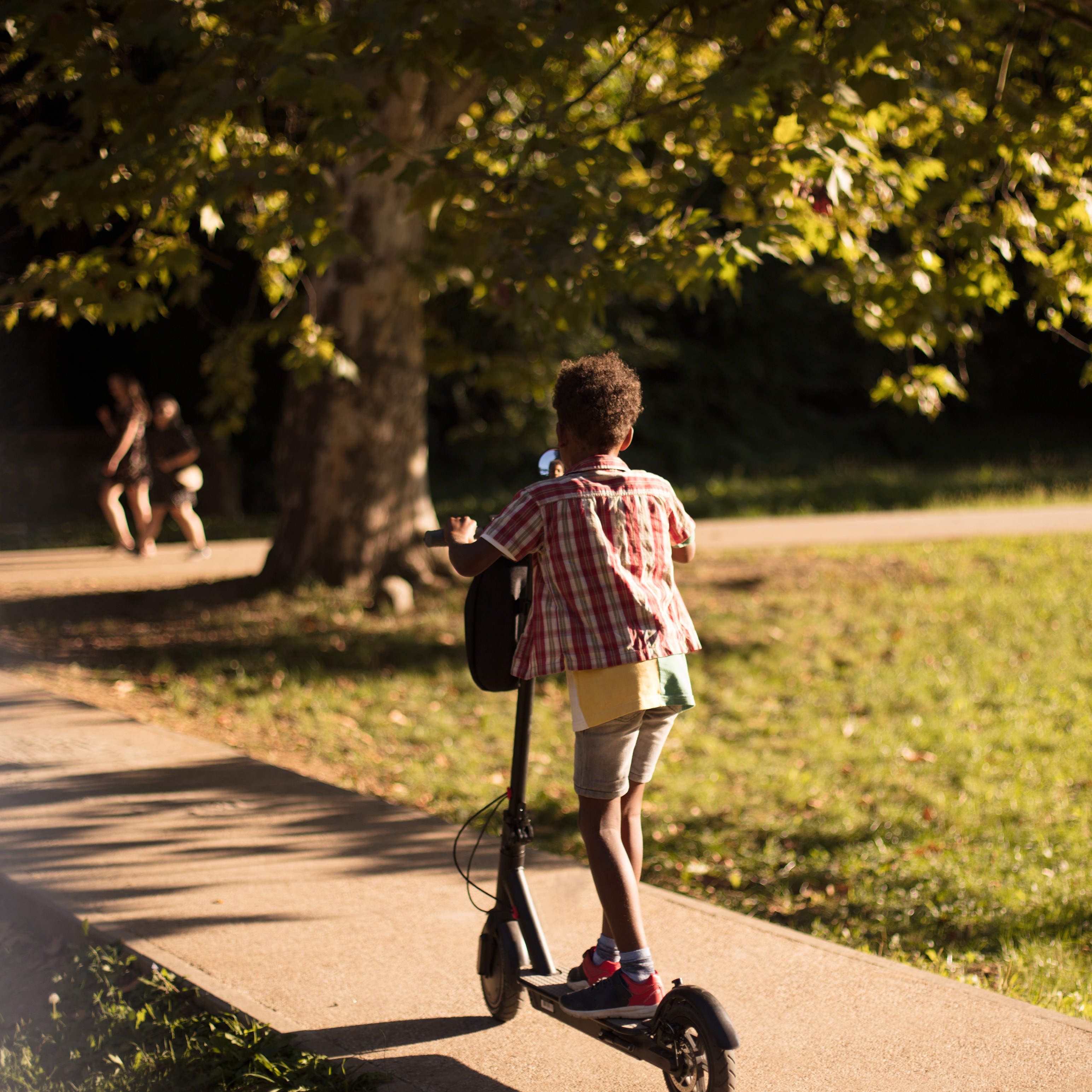 Delco lawmaker wants age restrictions, other clarifications on state e-scooter laws episode artwork
