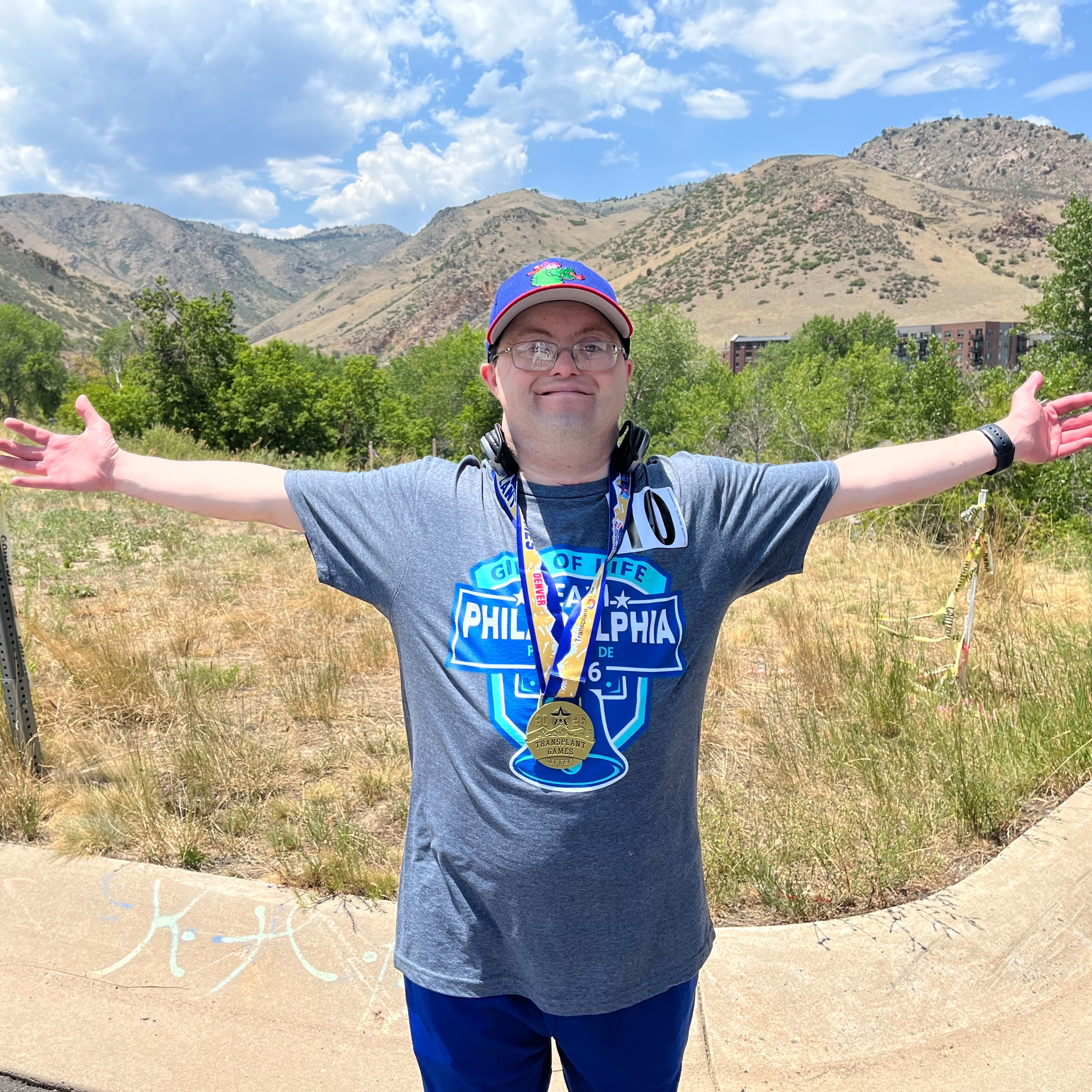 Transplant Games gold medalist found inspiration from Eagles defensive end episode artwork