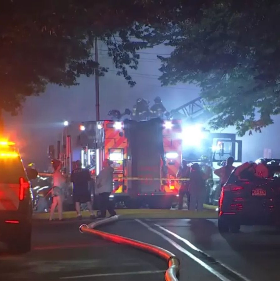 More than 100 firefighters battle fire that spread through 2 Pottstown homes episode artwork