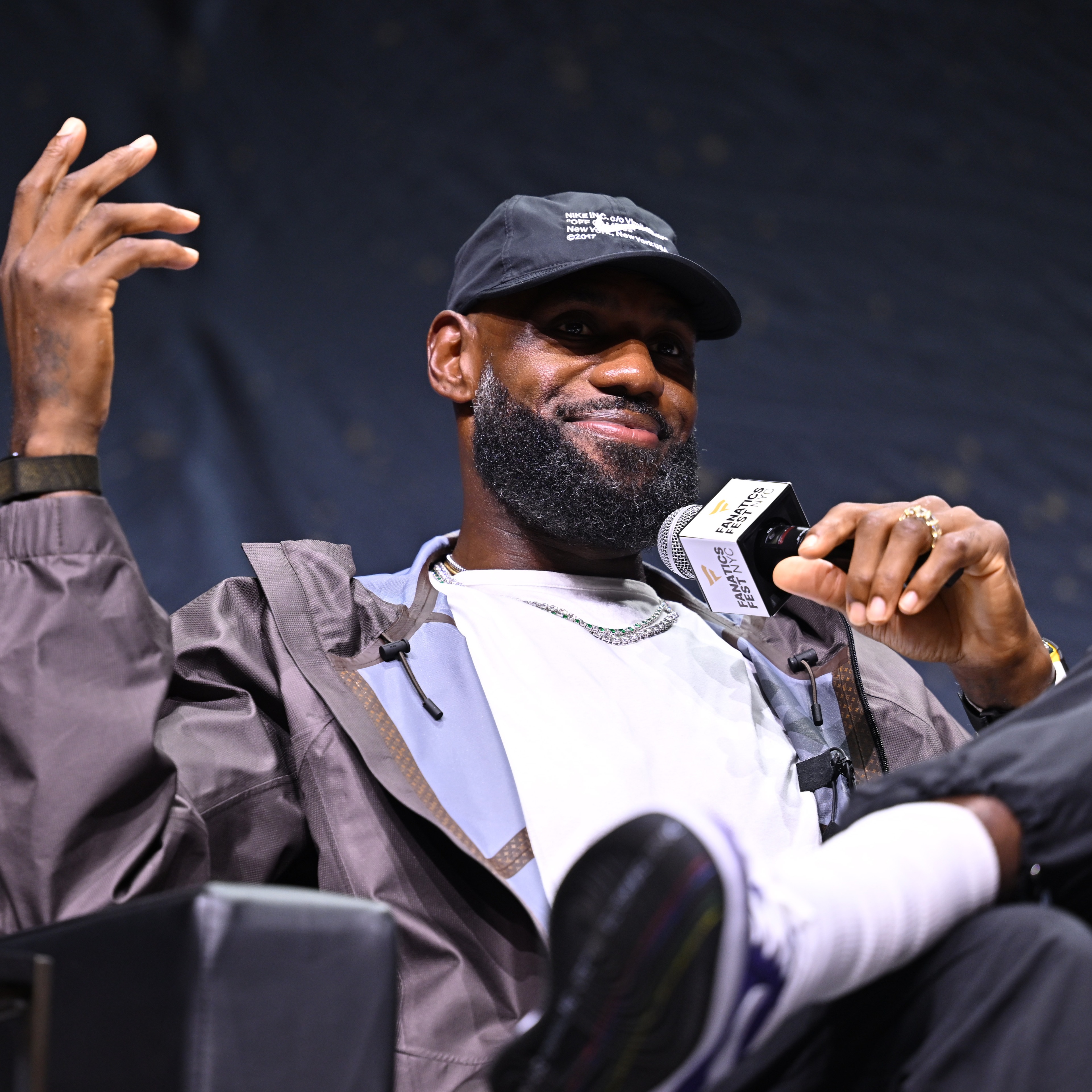 LeBron James says he’s ‘so excited to energize a new fan base’ in Philly episode artwork