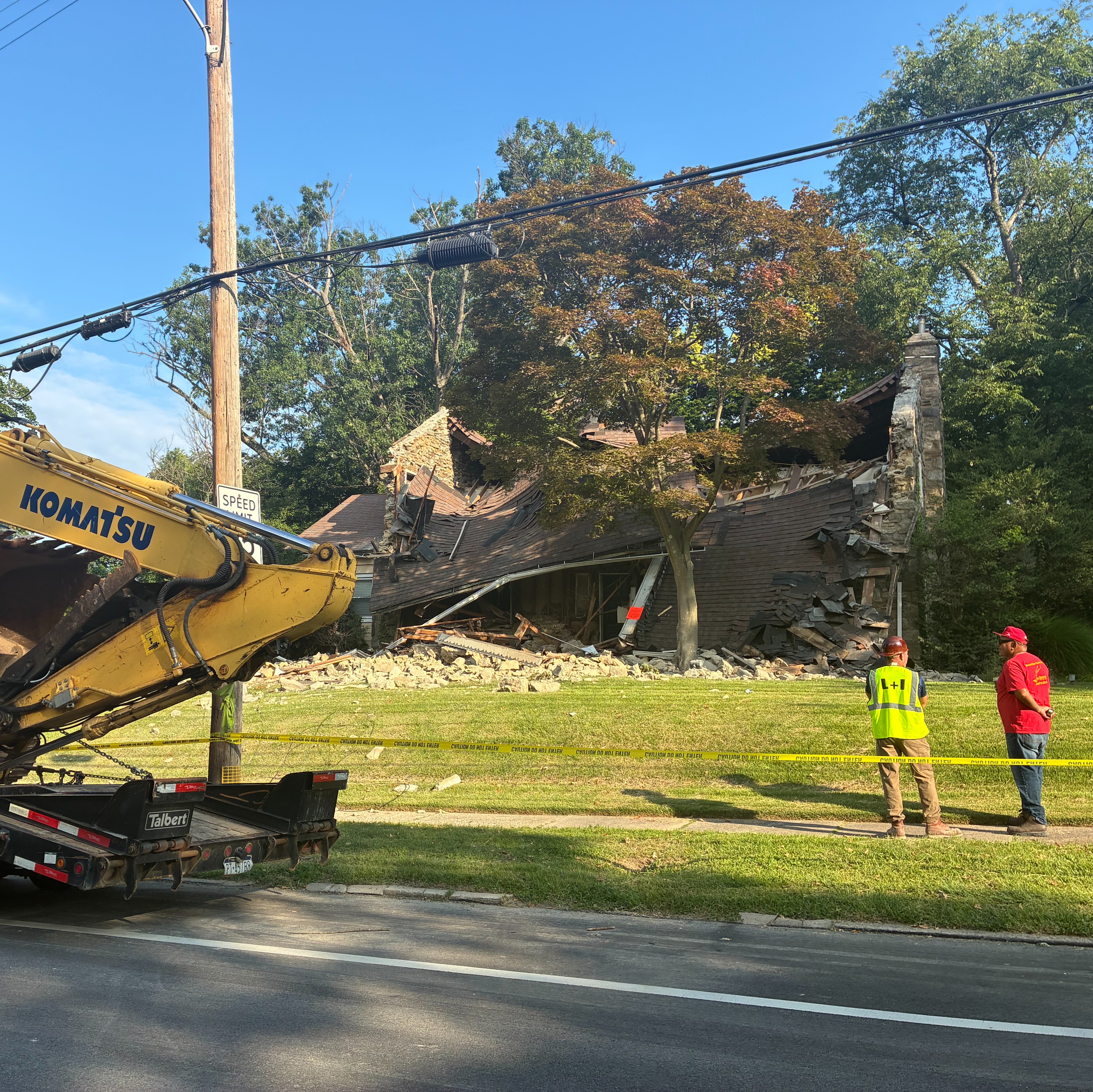 No one hurt after sudden house collapse in Wynnefield episode artwork