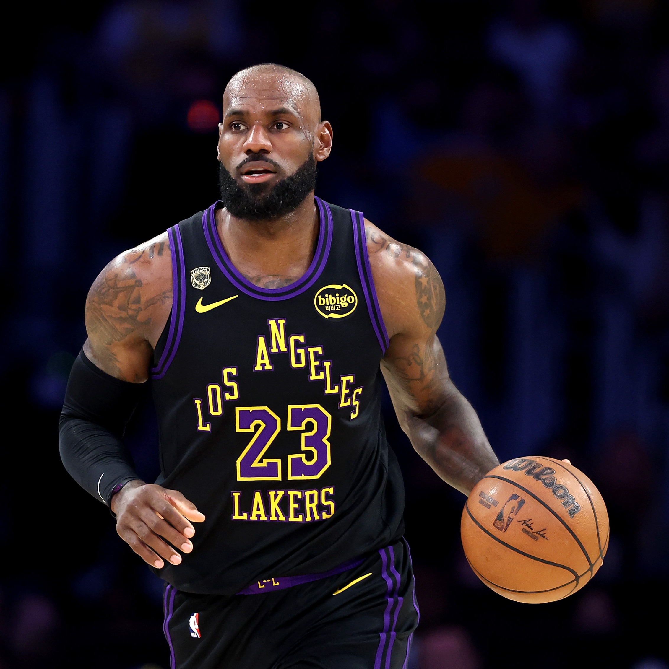 LeBron James’ agent speaks for first time since 76ers announcement episode artwork