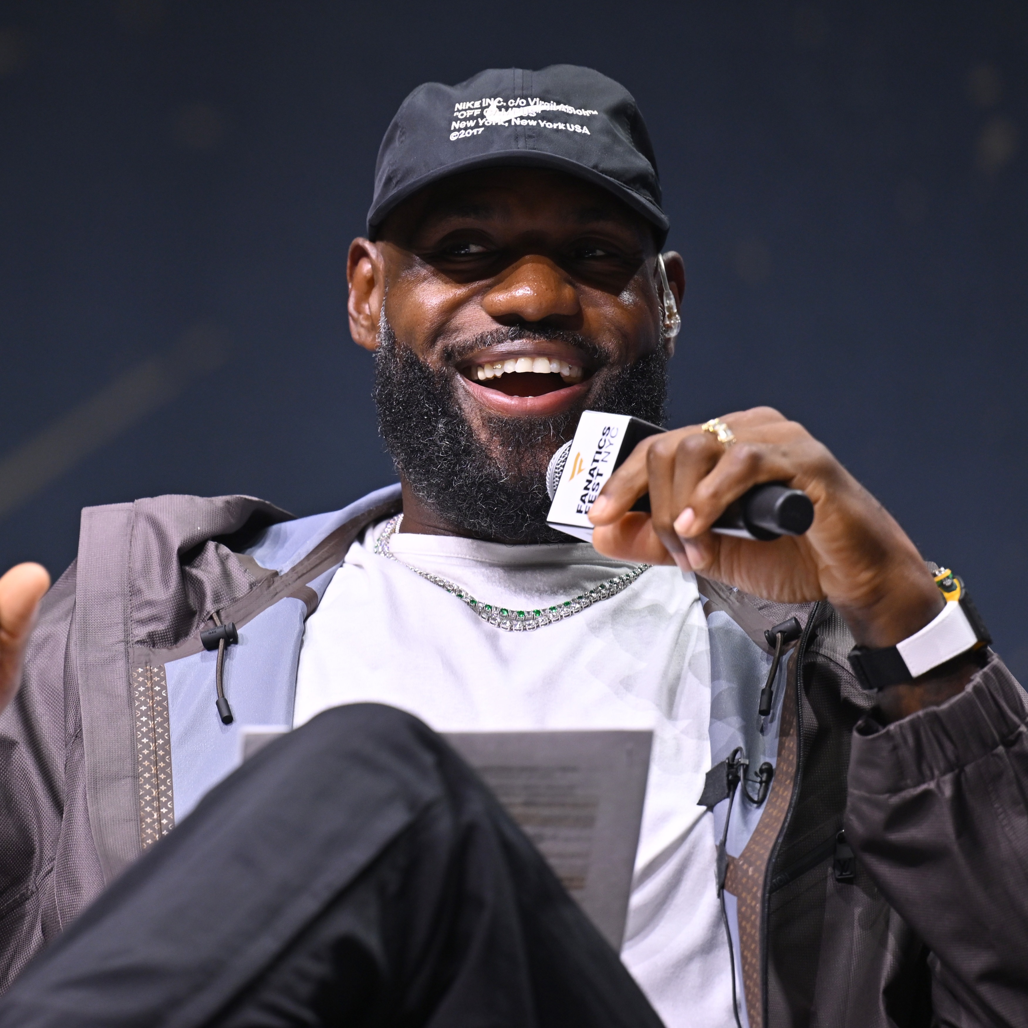 It’s official: LeBron James signs contract with Philadelphia 76ers episode artwork