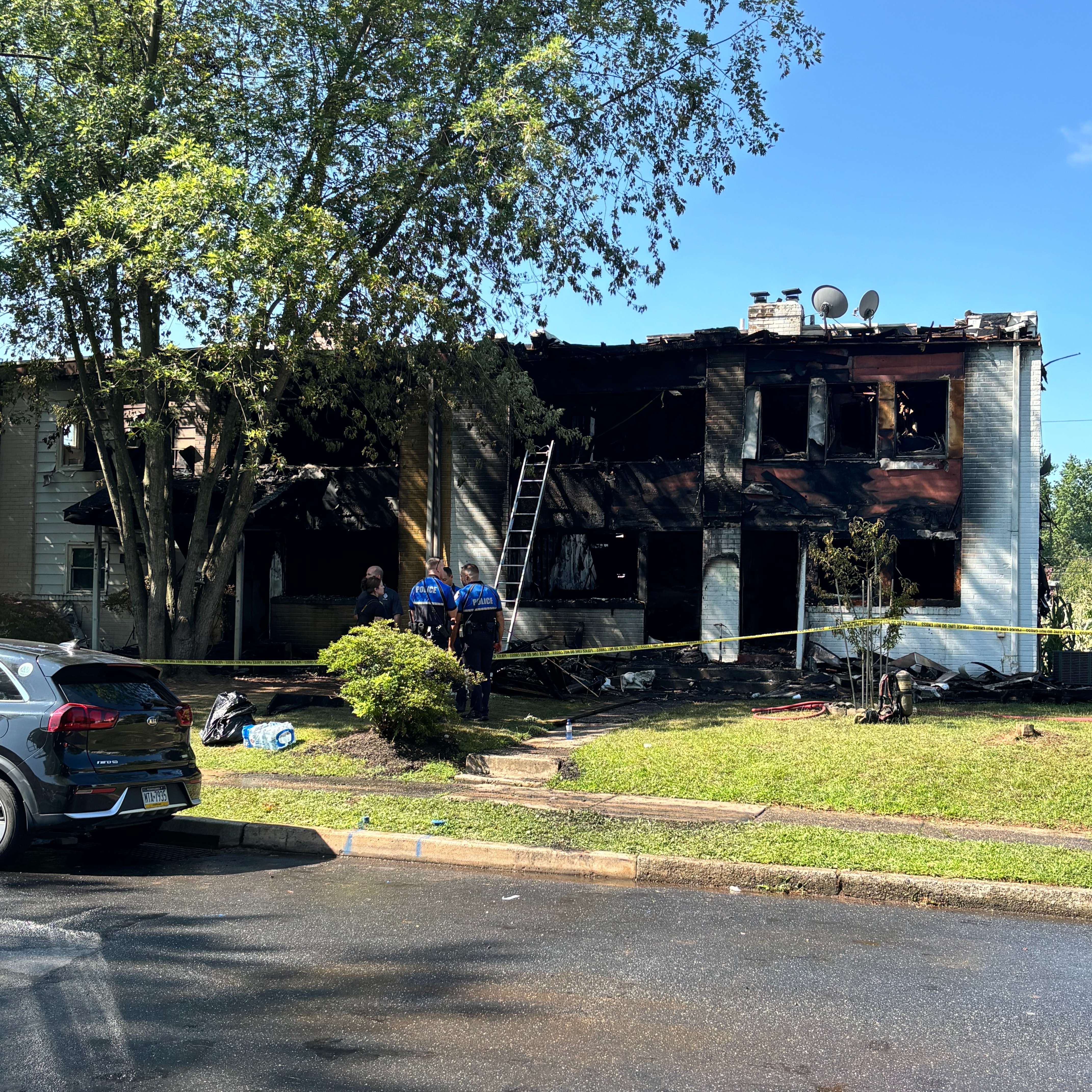 Fire spreads to multiple homes in Lansdale, killing 1 episode artwork
