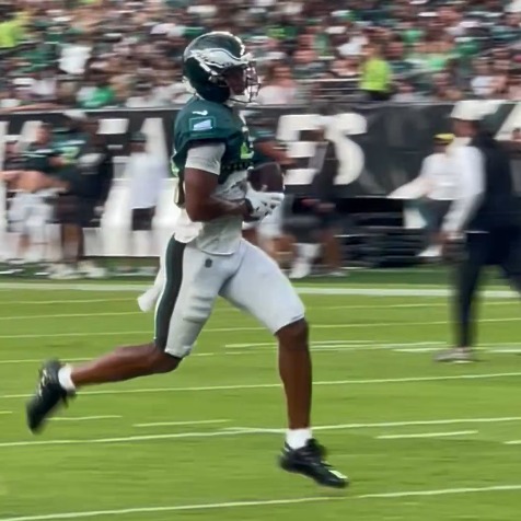 Some promising moments from Eagles public practice at Linc episode artwork