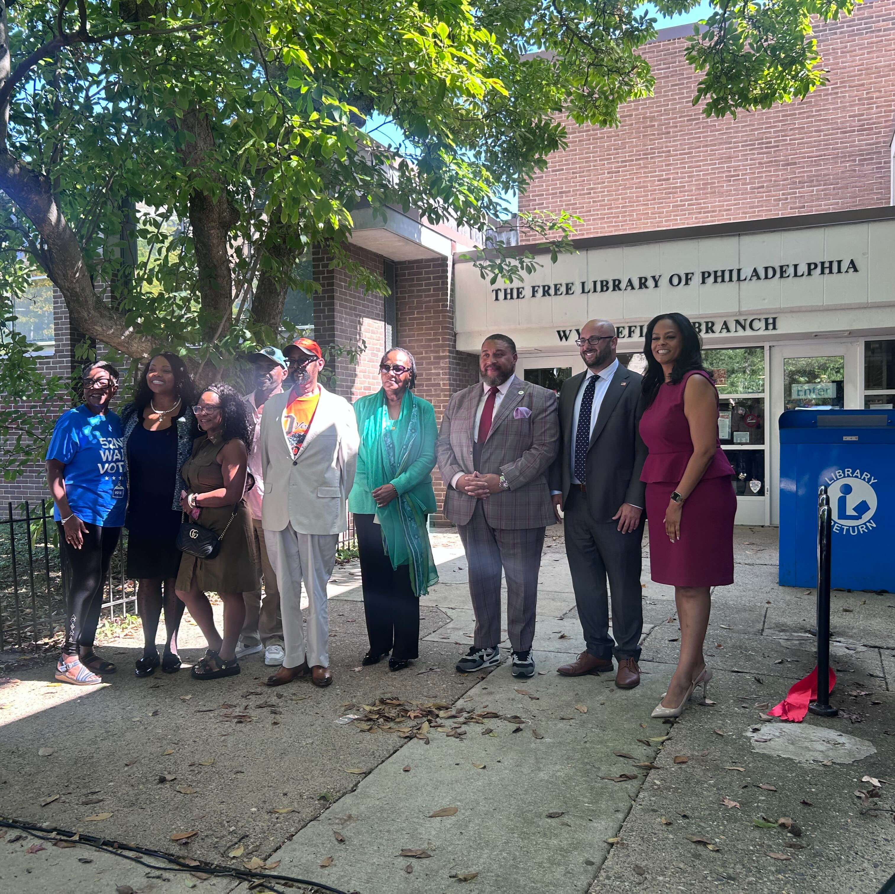 Philadelphia City Commissioners unveil 1 of 5 new ballot drop-box locations episode artwork