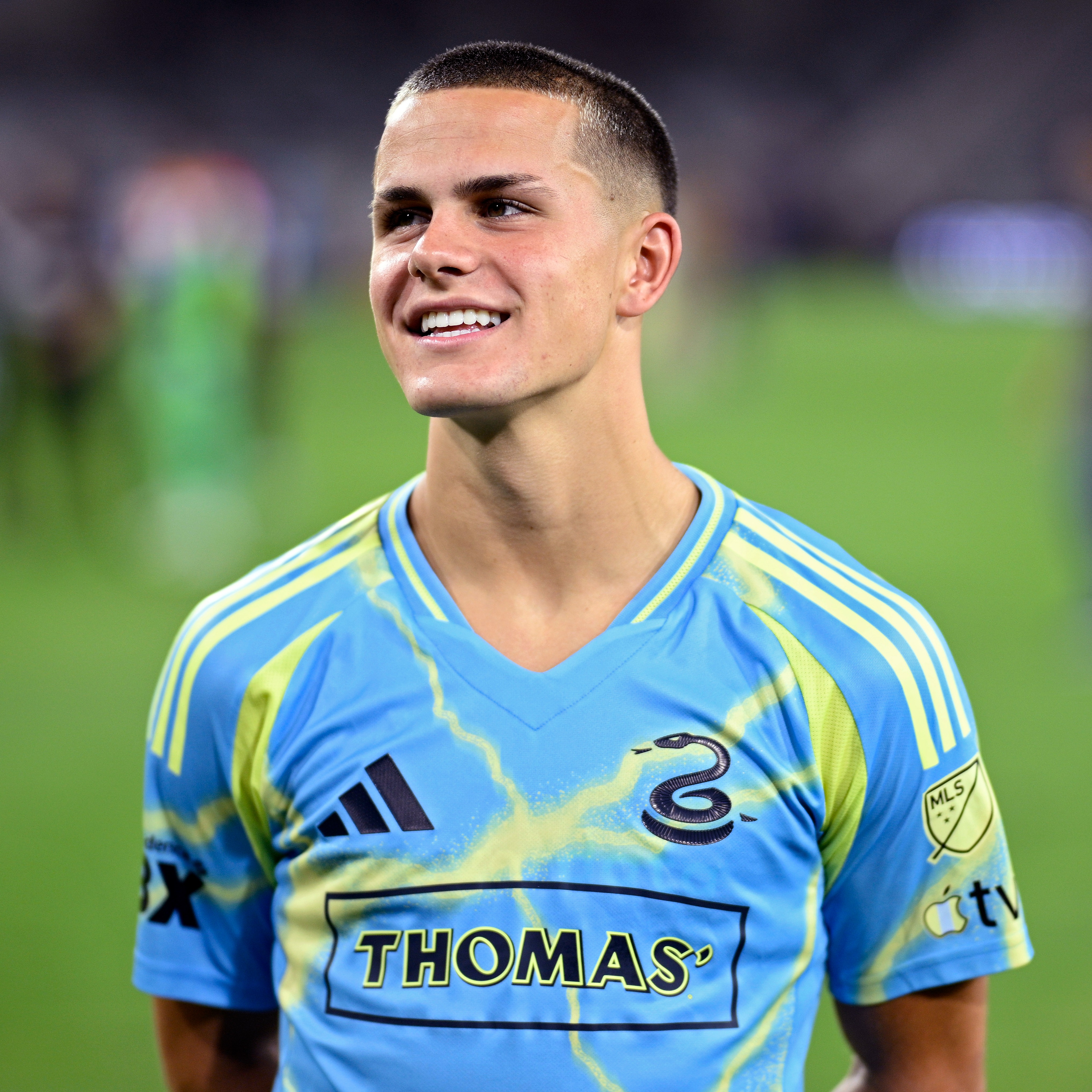 USMNT to call up 16-year-old Philadelphia Union sensation Cavan Sullivan, ESPN reports episode artwork