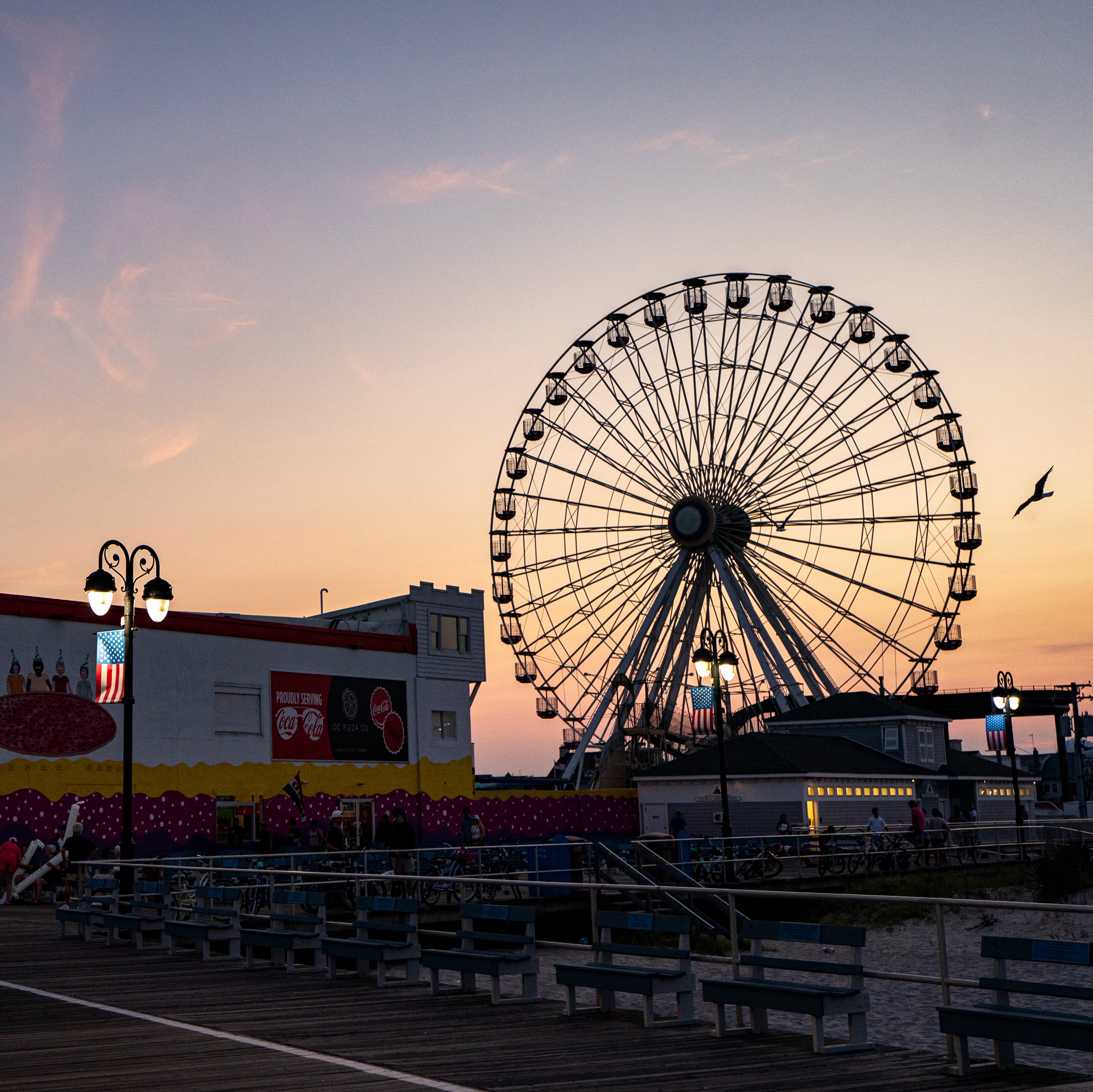 Iconic Ferris wheel at former Wonderland Pier site to be torn down episode artwork