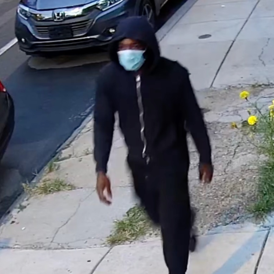 South Philly resident fights off intruder; suspect wanted episode artwork