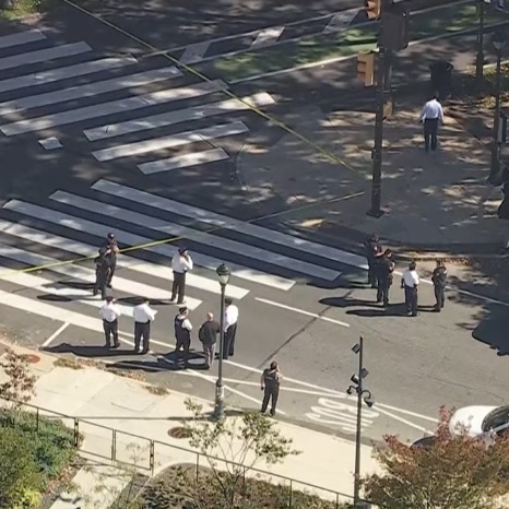 Man dies after shooting at police on Benjamin Franklin Parkway episode artwork
