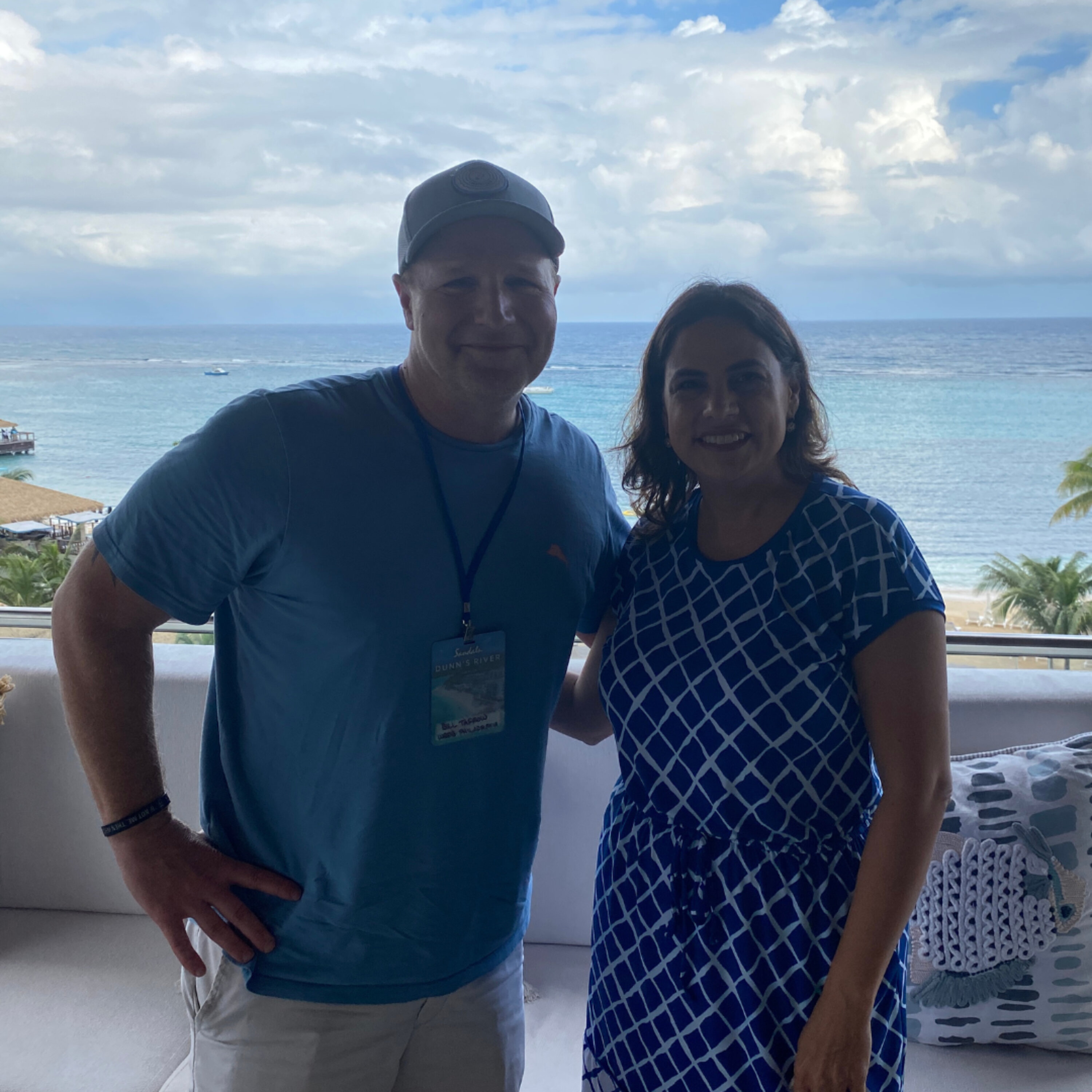 Bill Tafrow speaks with Marvin Alvarez Ochoa of American Airlines at Sandals® Dunn's River episode artwork