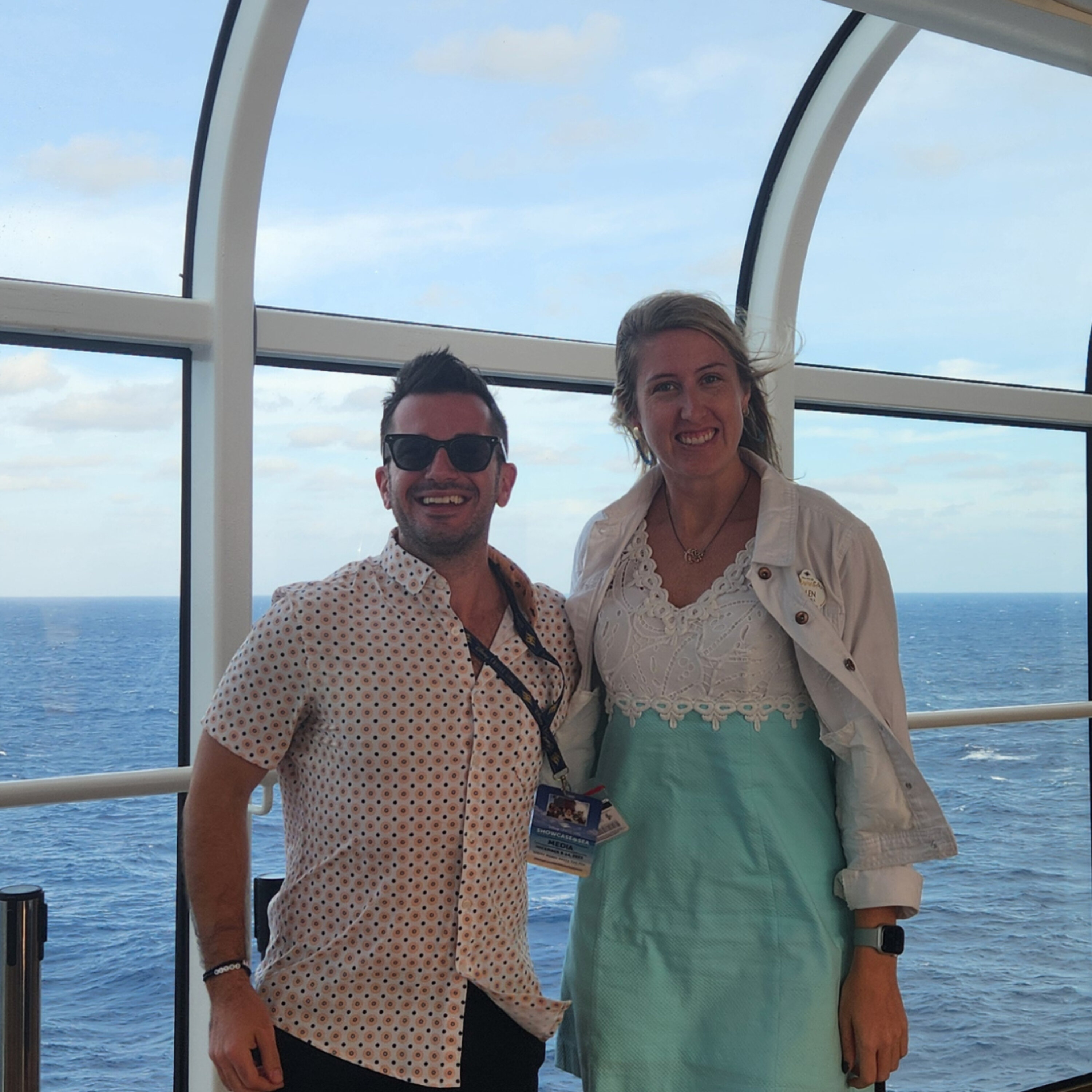 Bennett chats with Ellen on Giving the Gift of a Disney Cruise episode artwork