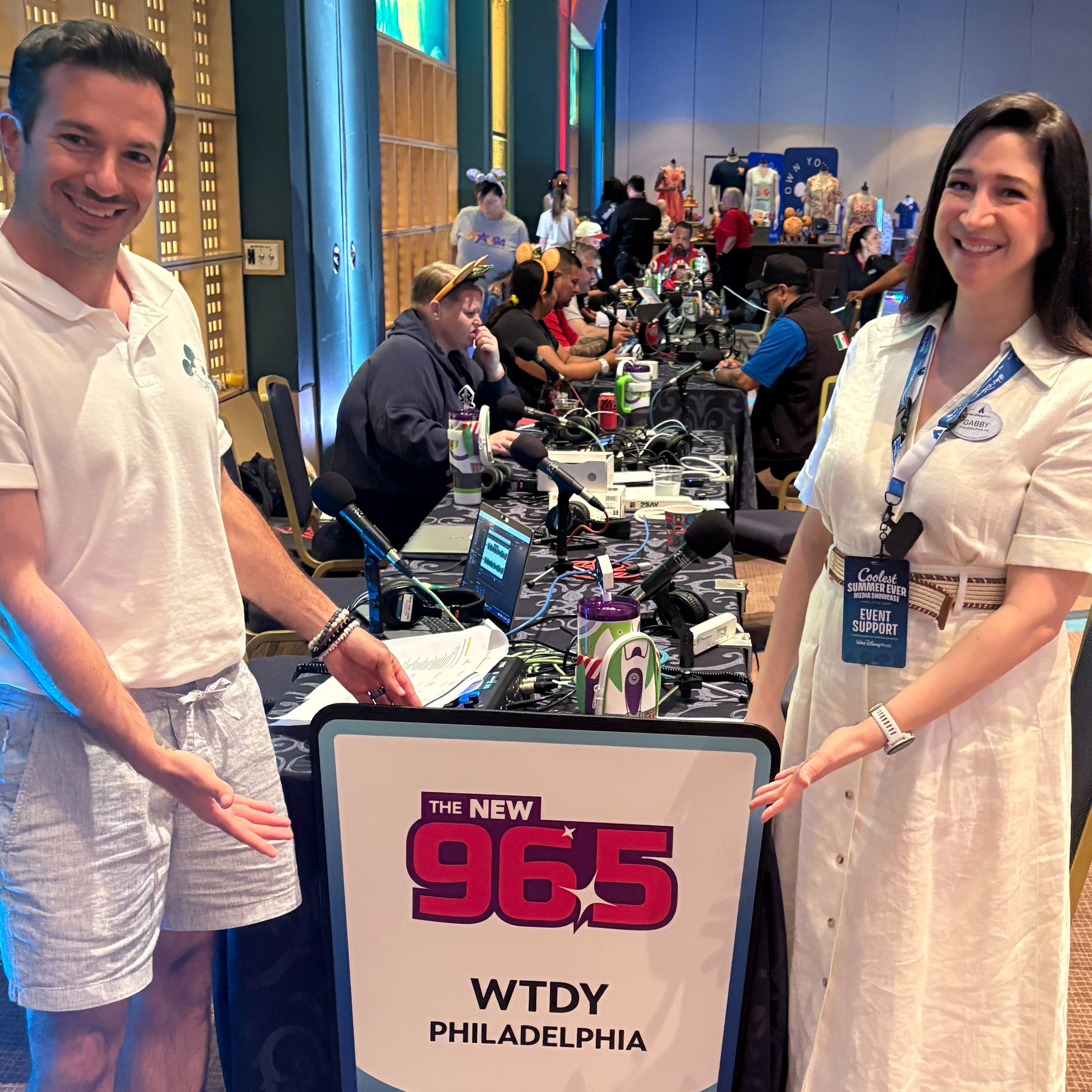 Bennett Chats With Gabby Lenox On Cool KIDS' SUMMER! at Walt Disney World episode artwork