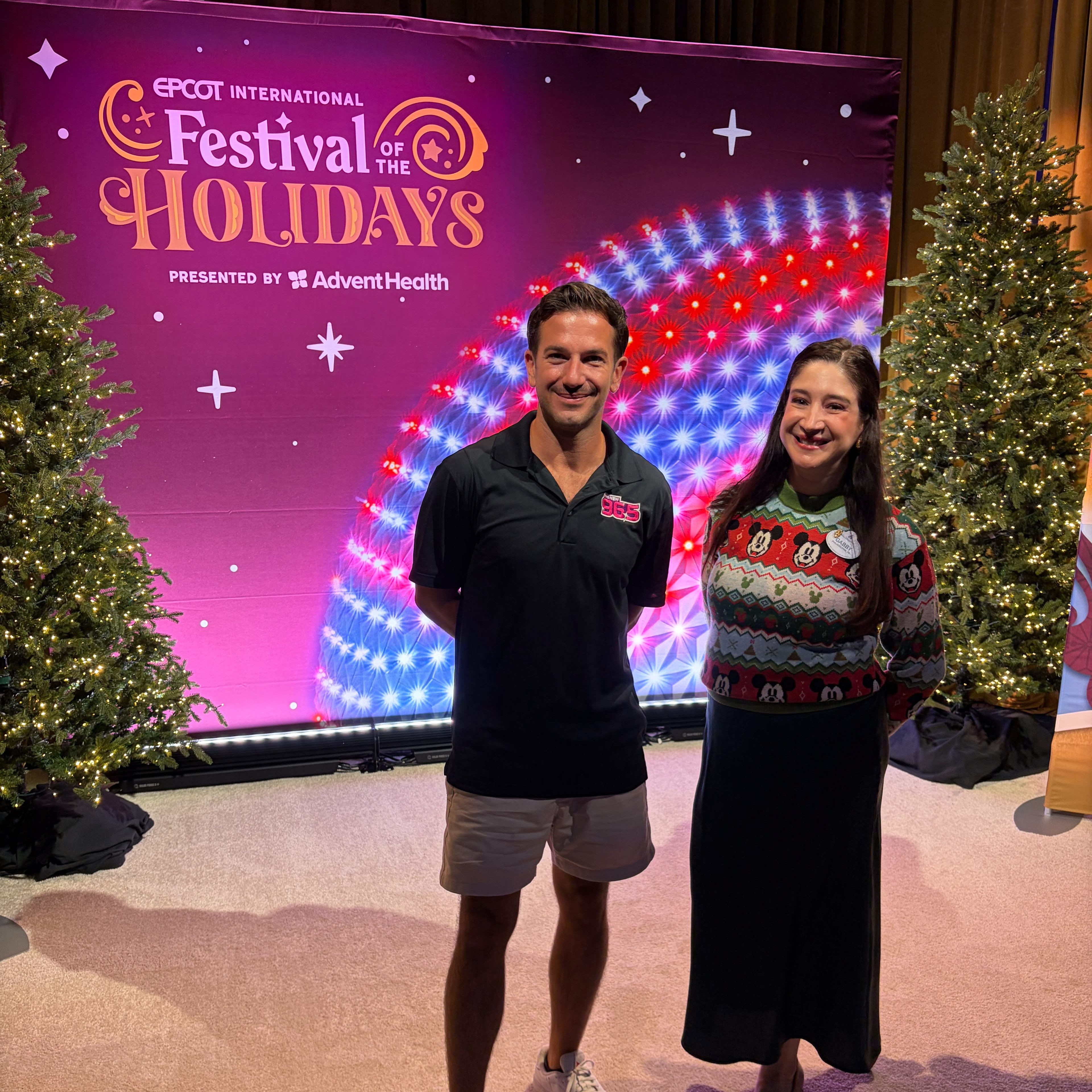 Bennett chats with Gabby Lenox on Disney Resort Collection at Walt Disney World episode artwork