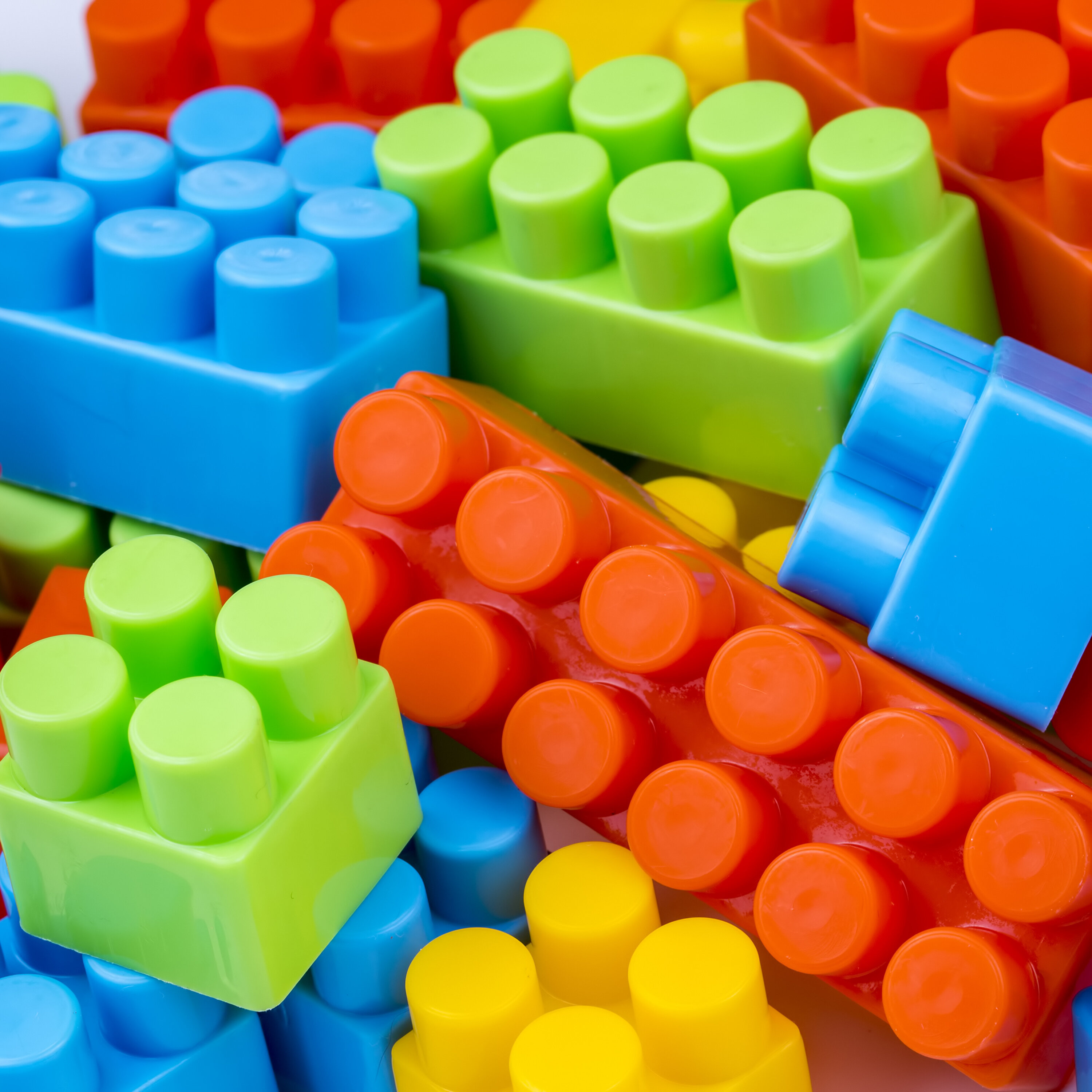 This Golden Lego Is Selling For Over $10,000 episode artwork