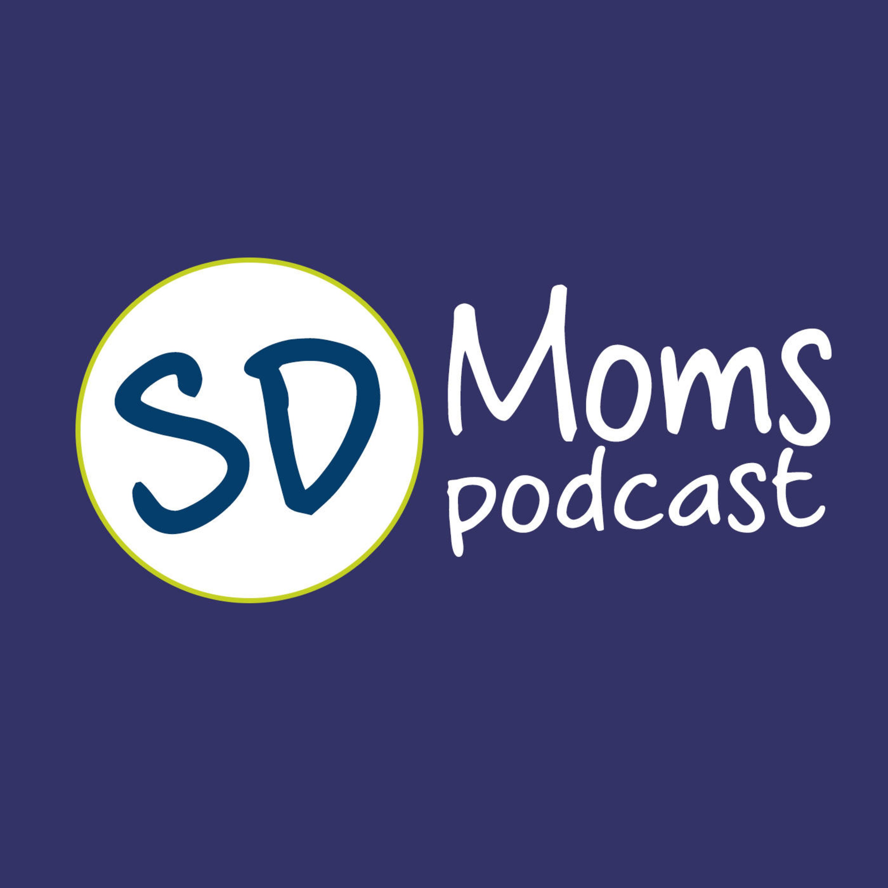 SDMoms: S1E20 - Halloween Time, Costumes