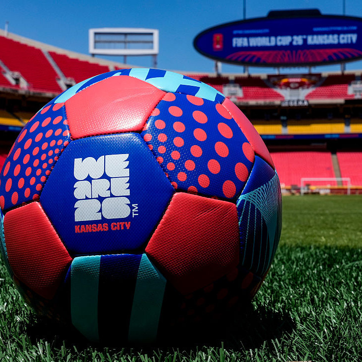 World Cup Preview with 'Mr Soccer': Could Messi & Ronaldo matchup in KC? episode artwork