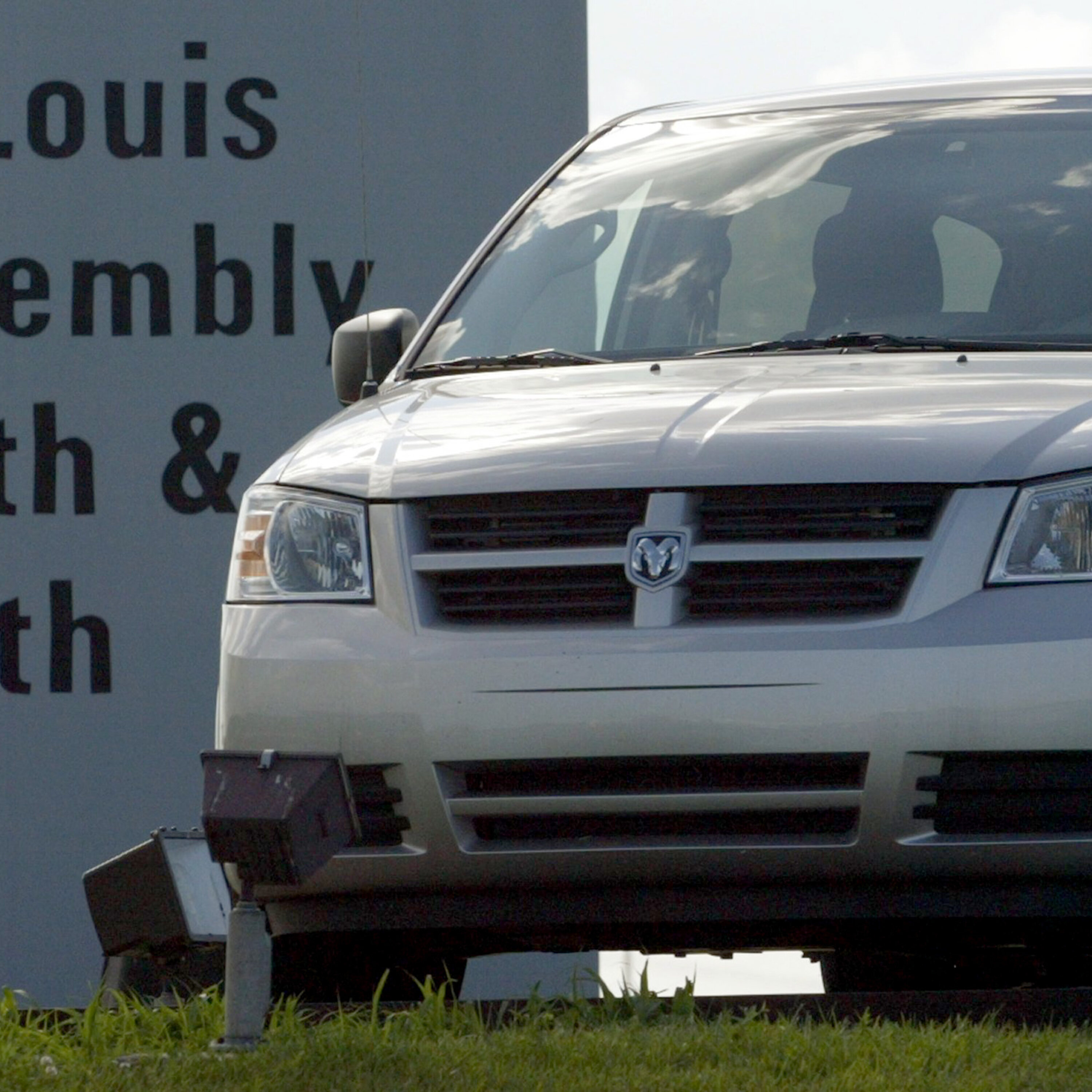 Fenton Chrysler Plant reborn as Fenton Logistics Park