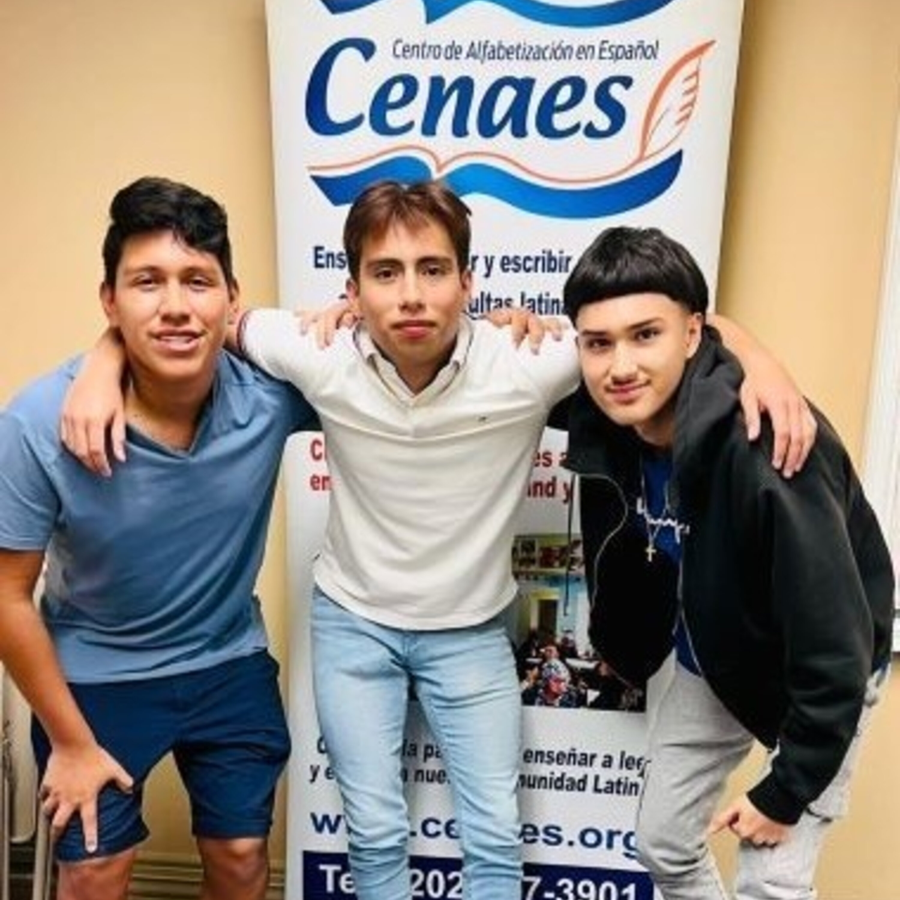 Jóvenes se suman a CENAES en la enseñanza del español episode artwork