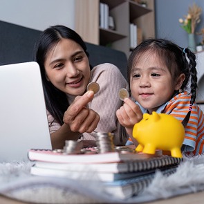 Stay at Home Subsidies For Parents? Sue Henry Discusses episode artwork