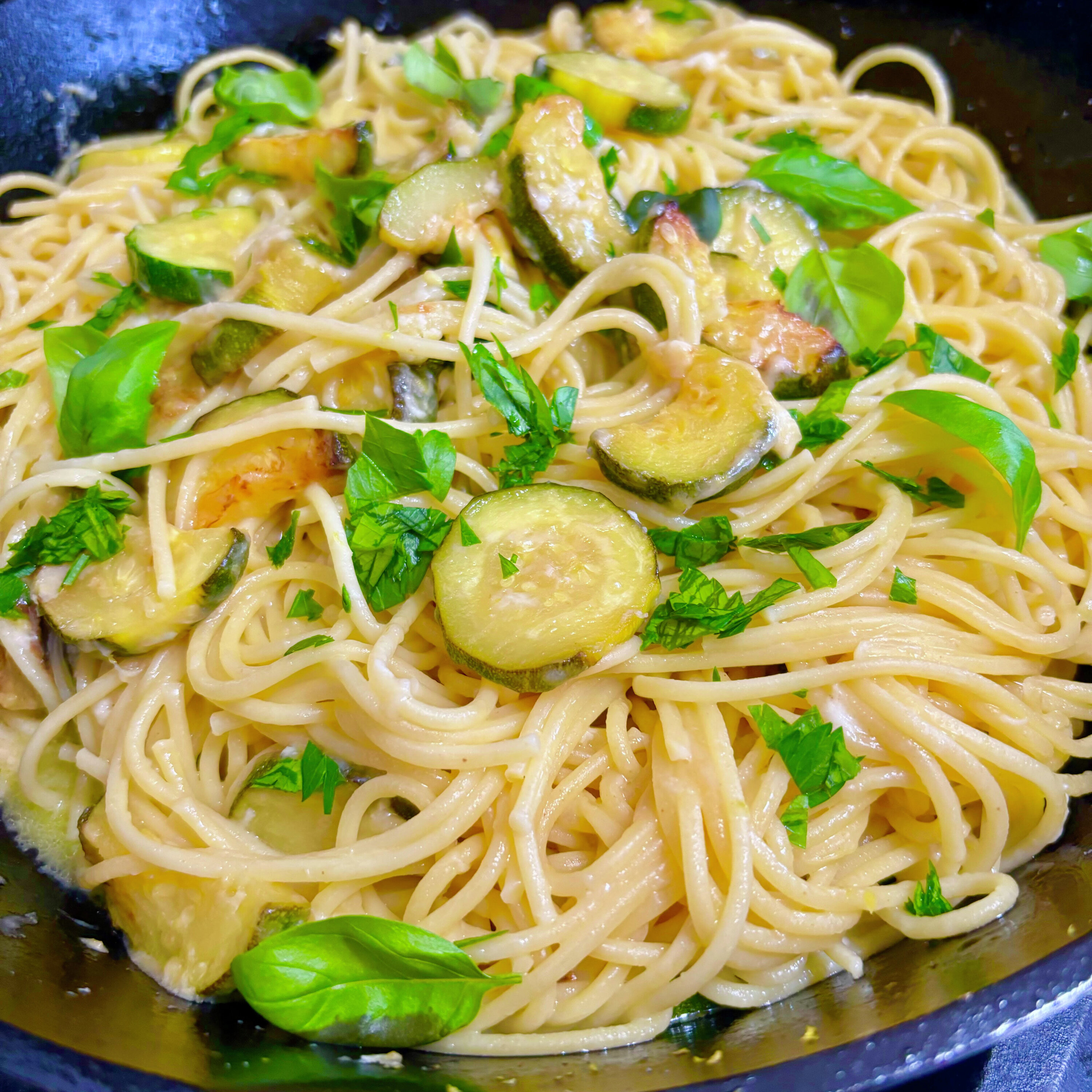 Spaghetti With Zucchini, Lemon, and Pecorino Romano episode artwork