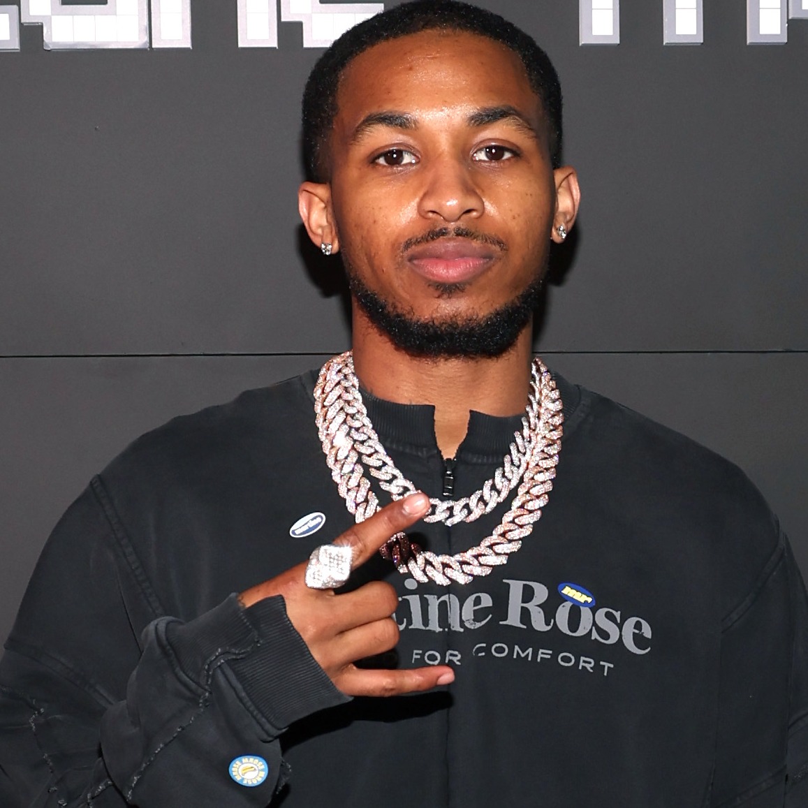DDG on navigating social media, mental health conversations