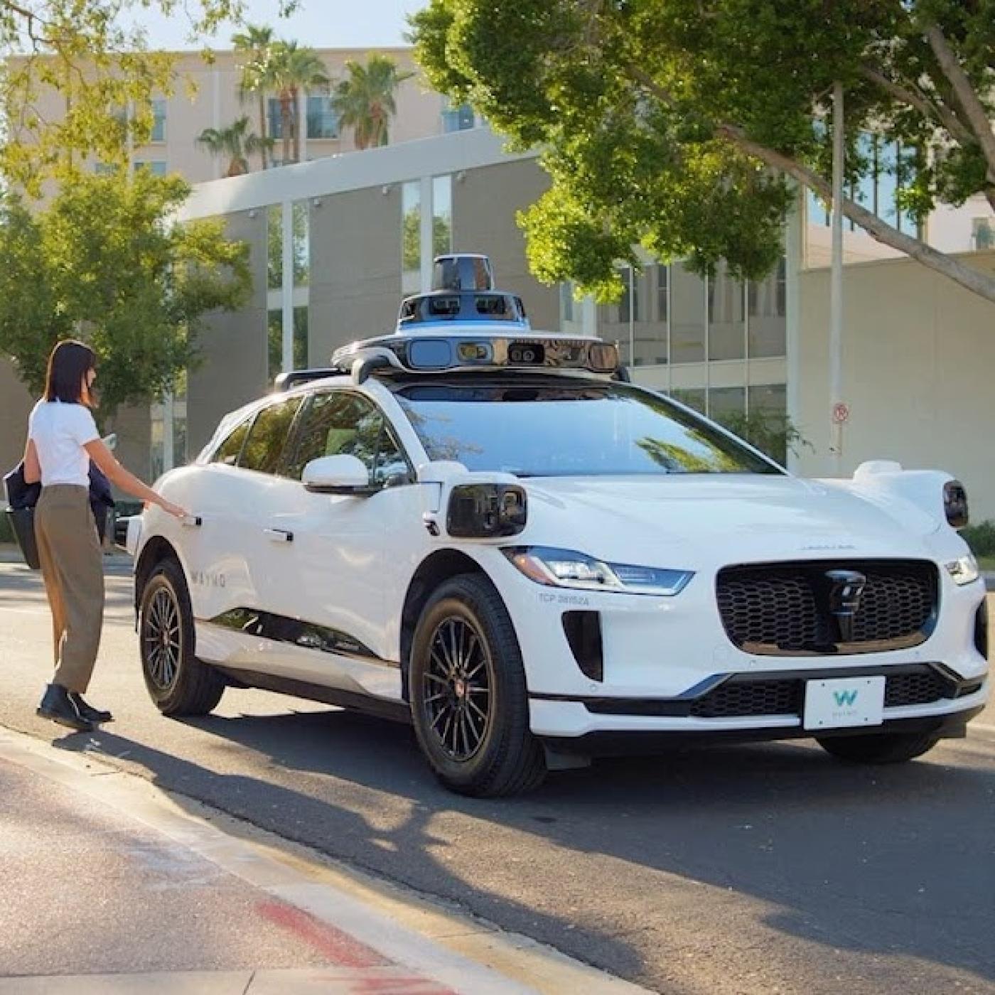 Waymo Robotaxis Are Scaling Fast—but Can They Handle the Unexpected? episode artwork