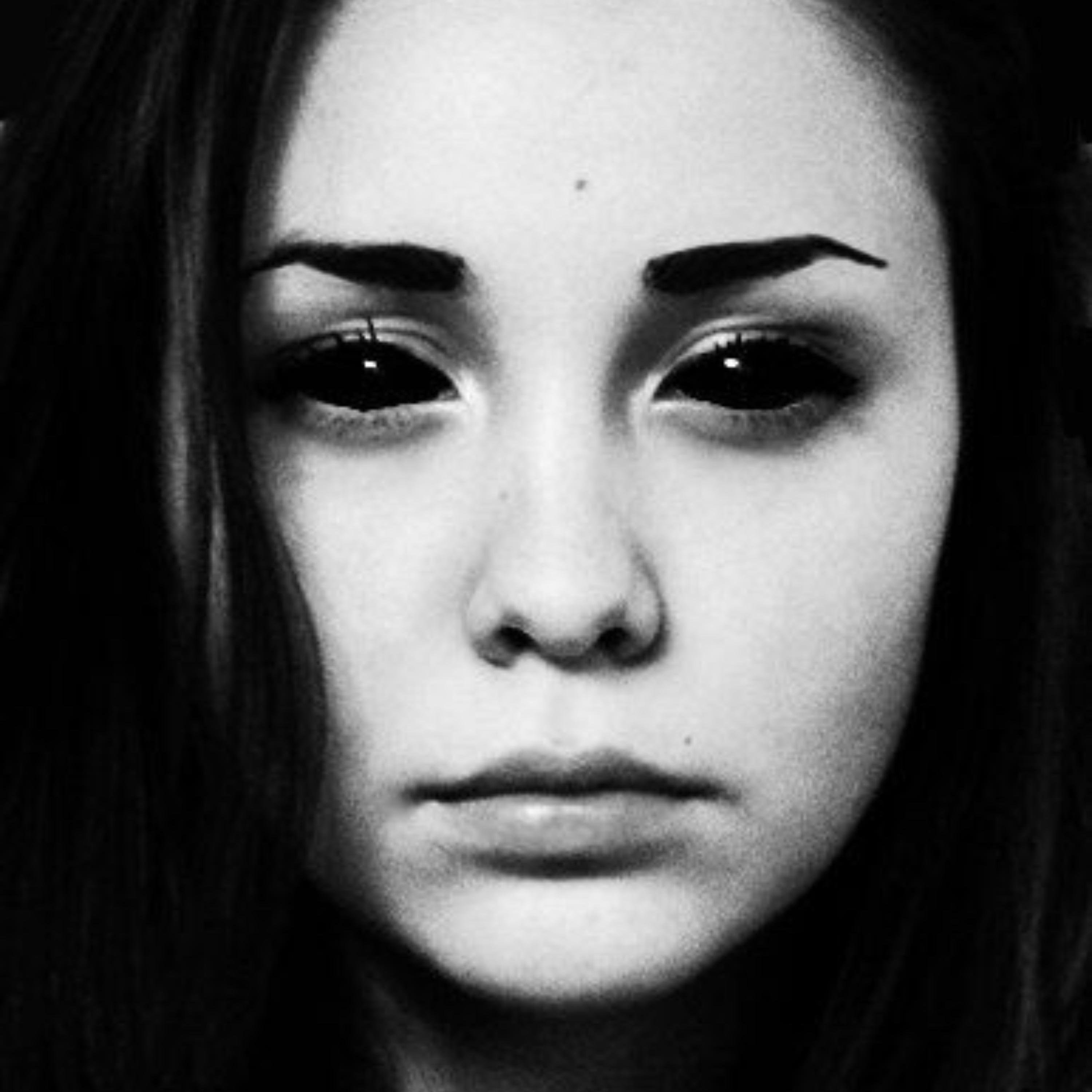 Chilling Police Encounters with Black-Eyed People