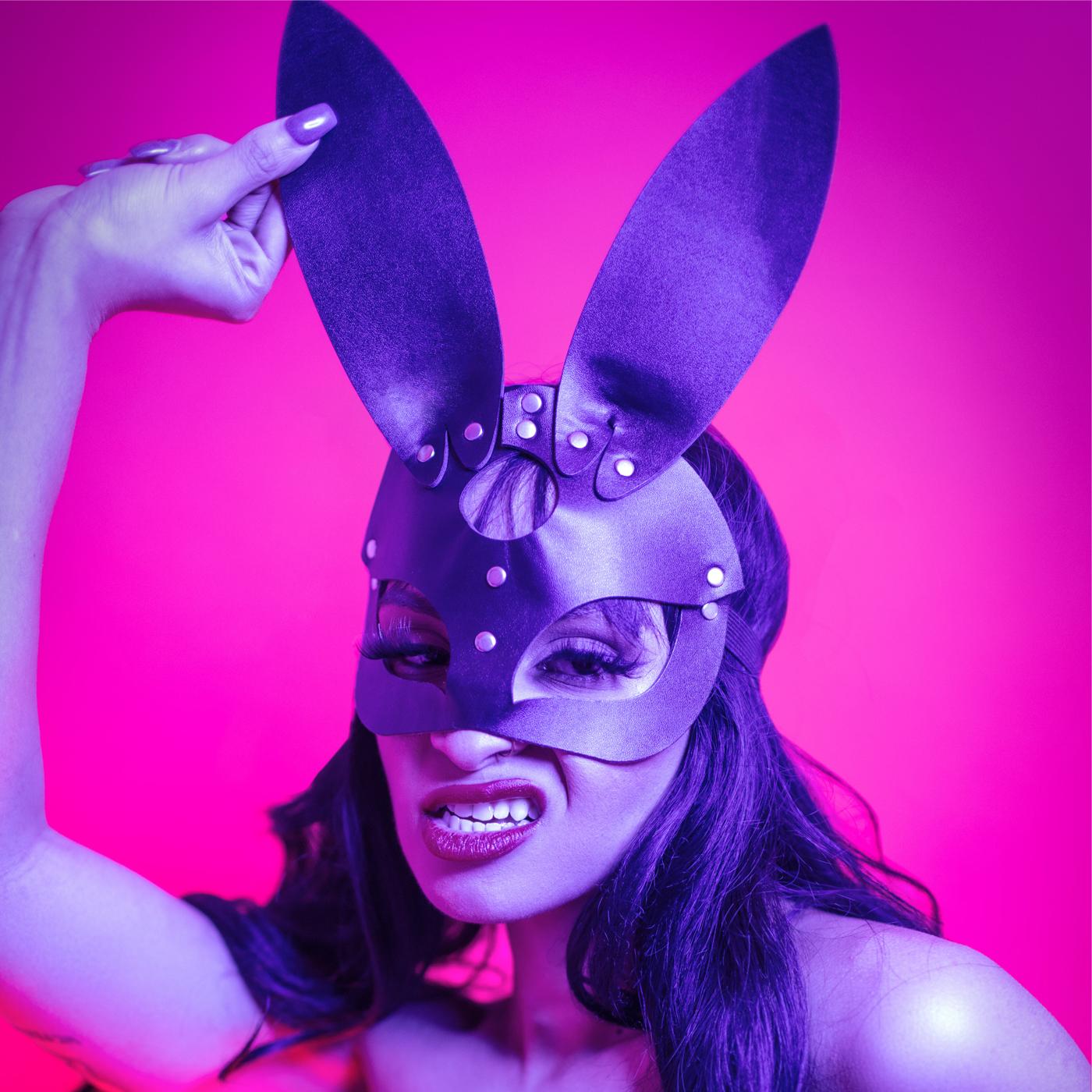 Cosplay Model Bunni Blazes