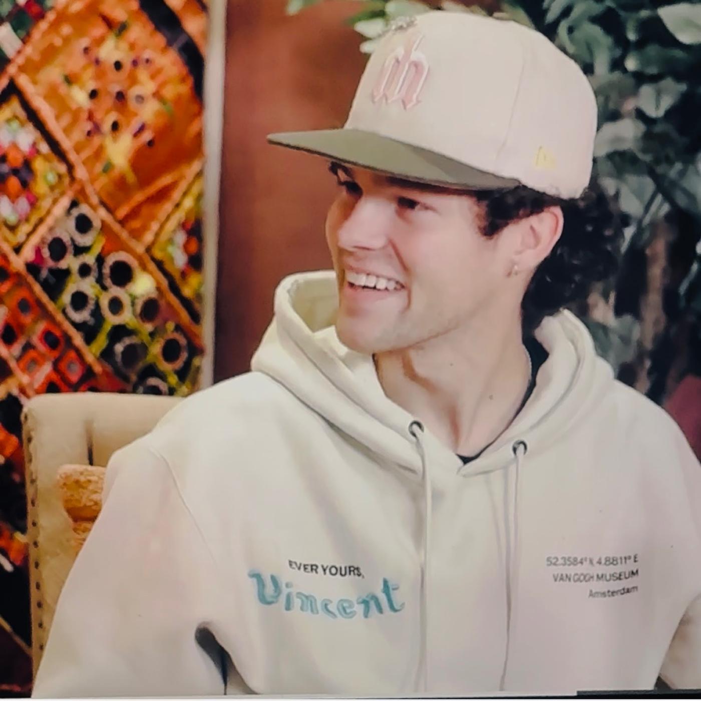 HAYDEN SUMMERALL! Staying true to yourself in the Entertainment Industry! episode artwork