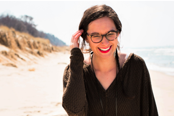 [Summer Best Of For the Love] The Glory of God in Our Pain: Kaitlin Curtice & the Power of Lament episode artwork