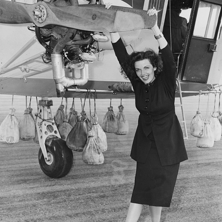18: The Many Loves of Howard Hughes, Chapter 4: Jane Russell episode artwork